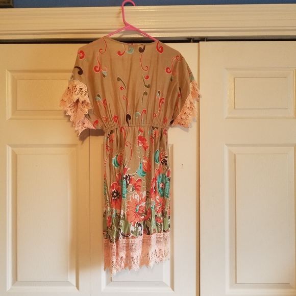 Dress - Picture 2 of 3